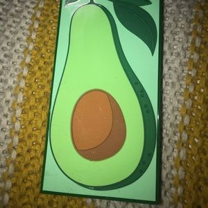 I Heart Revolution Makeup Palette